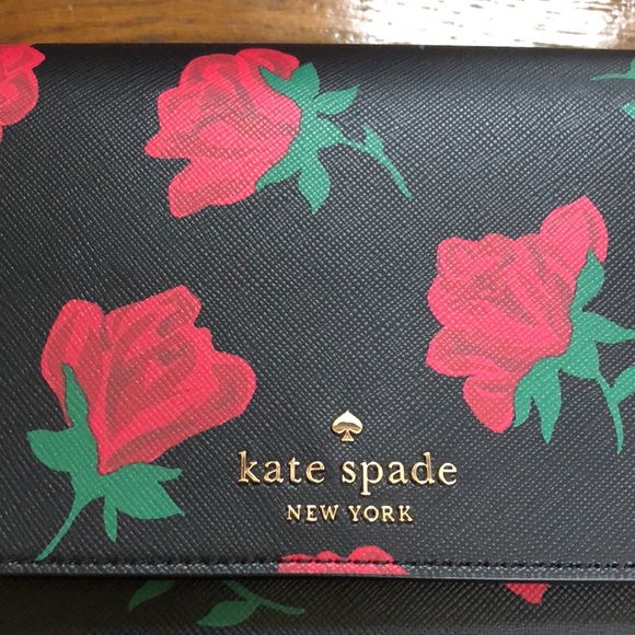 New Kate Spade black and red roses removable crossbody or chain handle purse. - Picture 7 of 16